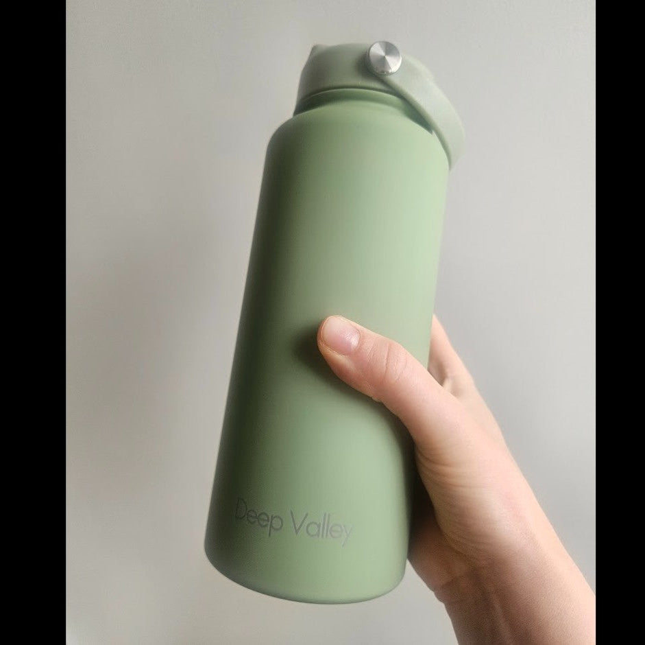Pea Green - 1L/34oz Insulated Water Bottle